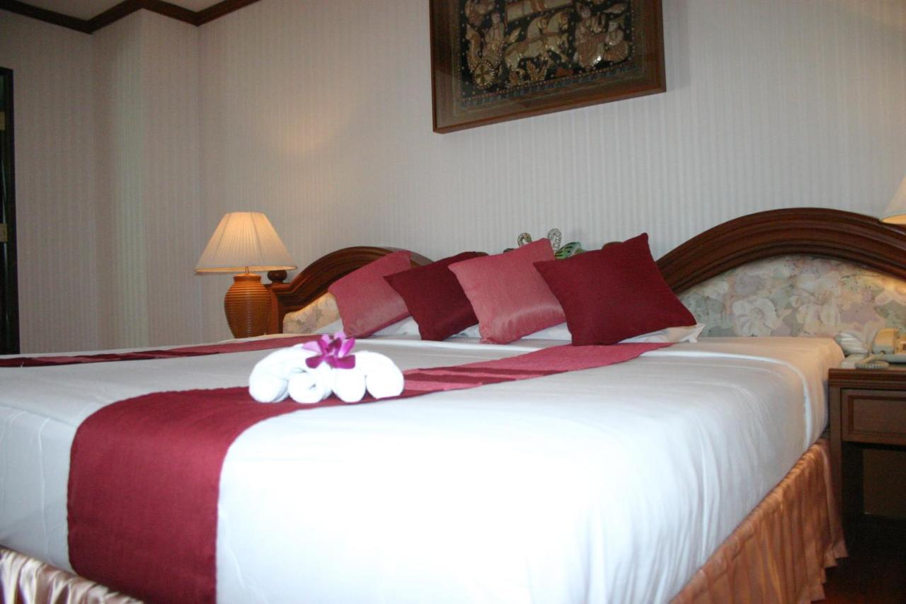 Chiangmai Ratanakosin Hotel Chiang Mai Extérieur photo