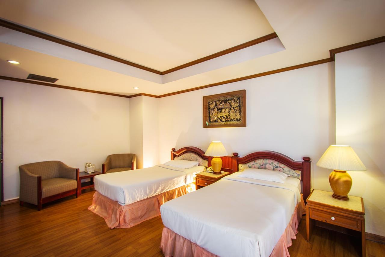 Chiangmai Ratanakosin Hotel Chiang Mai Extérieur photo